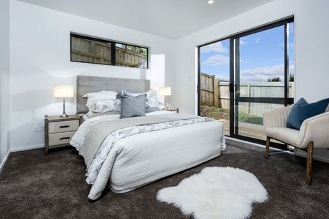 Photo of property in 25 Baumea Rise, Massey, Auckland, 0614