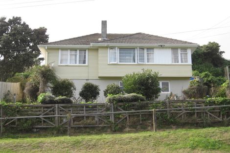 Photo of property in 29 Hampshire Street, Cannons Creek, Porirua, 5024
