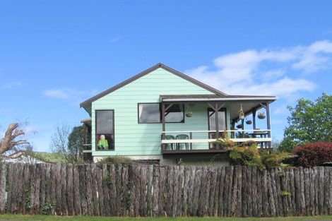 Photo of property in 19 Wembley Place, Richmond Heights, Taupo, 3330
