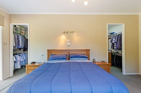 Photo of property in 17 Edgewater Street, Waikanae, 5036