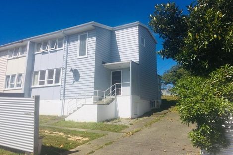 Photo of property in 1b Durham Street, Cannons Creek, Porirua, 5024