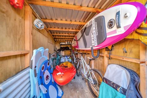 Photo of property in 13 Holiday Crescent, Mangawhai Heads, Mangawhai, 0505