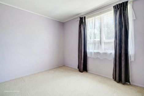 Photo of property in 39 Coniston Avenue, Te Atatu South, Auckland, 0610