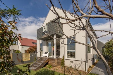 Photo of property in 1/19 Beachville Road, Redcliffs, Christchurch, 8081