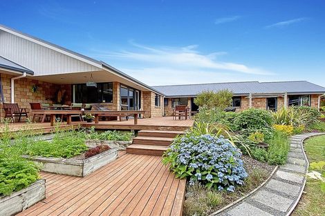 Photo of property in 21 Edkins Road, Kerikeri, 0230