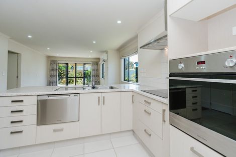 Photo of property in Rosehill Lifestyle Village, 11/182 Gleneagles Drive, Te Awamutu, 3800