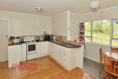 Photo of property in 10 Toetoe Road, Otaika, Whangarei, 0170