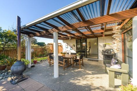 Photo of property in 39 Logan Way, Kelvin Grove, Palmerston North, 4414