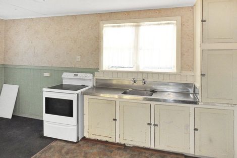 Photo of property in 43b Johnston Street, Foxton, 4814
