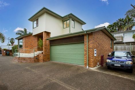 Photo of property in 30 Wright Road, Point Chevalier, Auckland, 1022