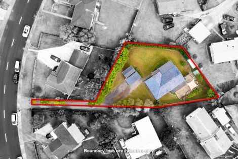 Photo of property in 26 West Harbour Drive, West Harbour, Auckland, 0618