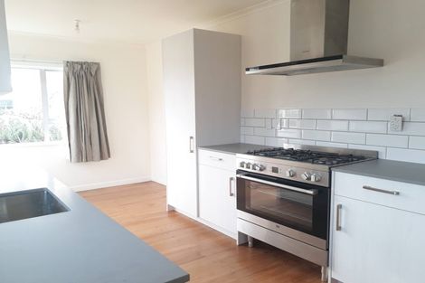 Photo of property in 1 Roto Street, Westown, New Plymouth, 4310