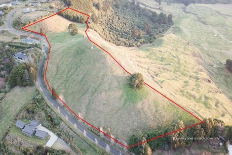 Photo of property in 104 Highland Drive, Acacia Bay, Taupo, 3385