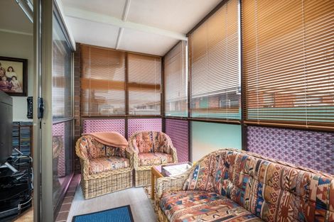 Photo of property in 71a Eliot Street, New Plymouth, 4310