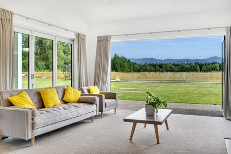 Photo of property in 26 Cotter Street, Greytown, 5712