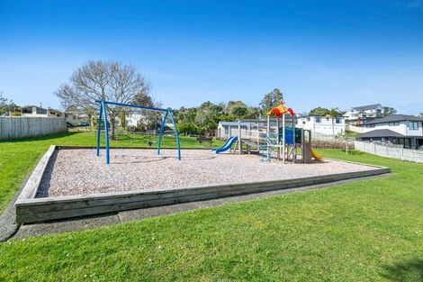 Photo of property in 9 St Julia Court, Helensville, 0800