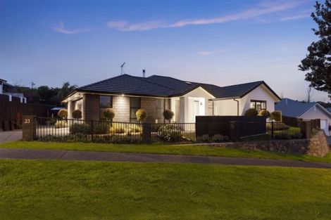 Photo of property in 33 Glenpark Crescent, Bethlehem, Tauranga, 3110