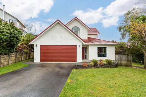 Photo of property in 21 Saunders Close, Whitby, Porirua, 5024