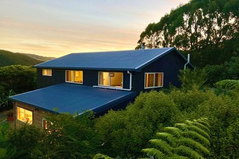 Photo of property in 343 Takapu Road, Takapu Valley, Wellington, 5028