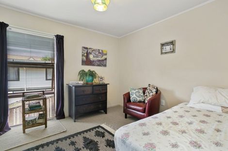 Photo of property in 42 Saint James Street, Richmond Heights, Taupo, 3330
