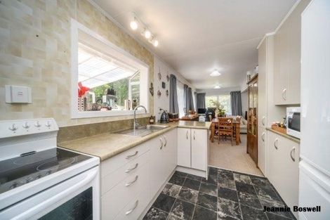Photo of property in 84 Apollo Parade, Milson, Palmerston North, 4414