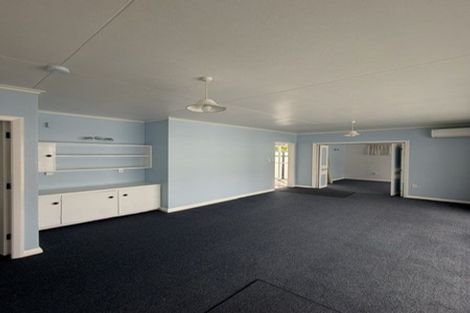 Photo of property in 130a Main Road North, Woodend, 7610