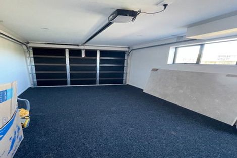 Photo of property in 6b Cairngorm Place, Highland Park, Auckland, 2010