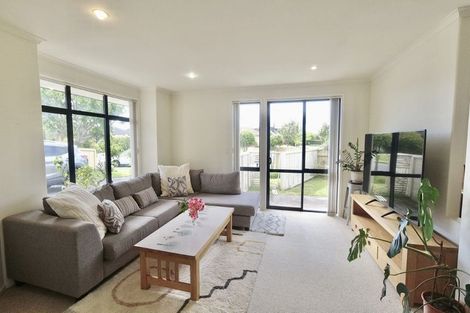 Photo of property in 10 Parkside Drive, Huntington, Hamilton, 3210