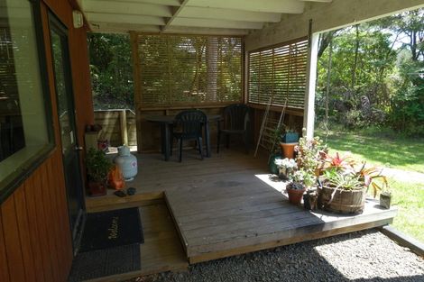 Photo of property in 3 William Pitcher Place, Greenhithe, Auckland, 0632