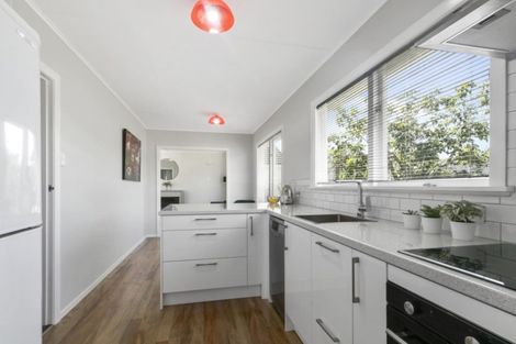 Photo of property in 25 Hinau Grove, Wainuiomata, Lower Hutt, 5014