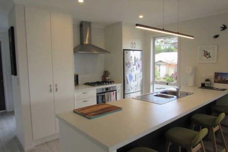 Photo of property in 2 Olivias Place, Stoke, Nelson, 7011