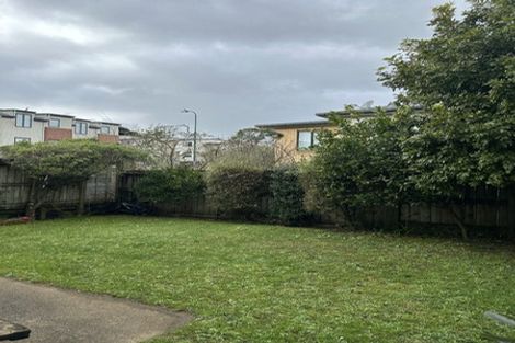 Photo of property in 63 Barnea Circle, Glen Eden, Auckland, 0602