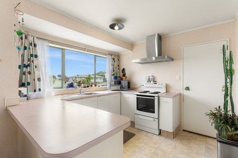 Photo of property in 17b Corinna Street, Welcome Bay, Tauranga, 3112