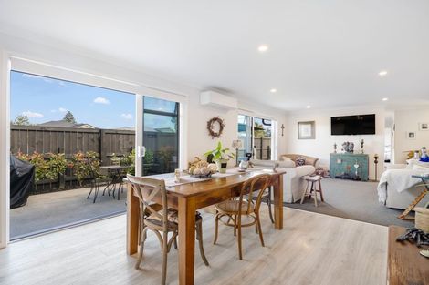 Photo of property in 12 Fontana Street, Papamoa, 3118