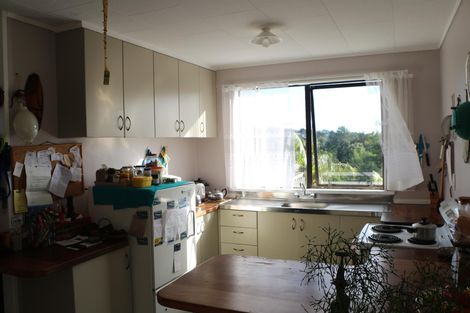 Photo of property in 16 Paradise Road, Coopers Beach, 0420