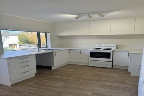 Photo of property in 9/19 Gardner Avenue, New Lynn, Auckland, 0600