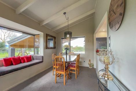 Photo of property in 32 Hauraki Road, Hauraki, Auckland, 0622