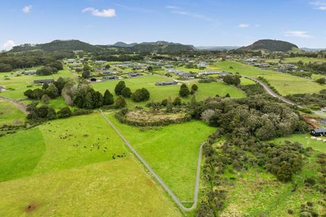 Photo of property in 13 Capstone Place, Te Kamo, Kamo, 0185