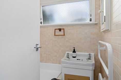 Photo of property in 34 Petrie Street, Wainuiomata, Lower Hutt, 5014