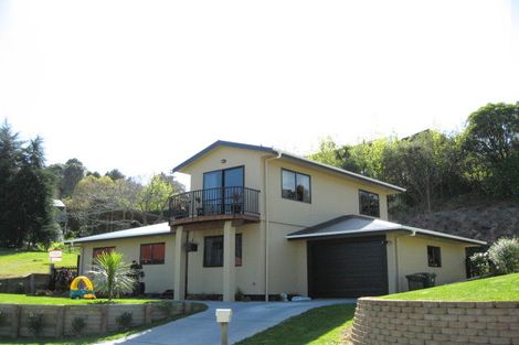 Photo of property in 4 The Green, Whakatane, 3120