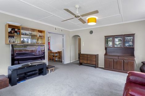 Photo of property in 24 Chamberlain Avenue, Amberley, 7481