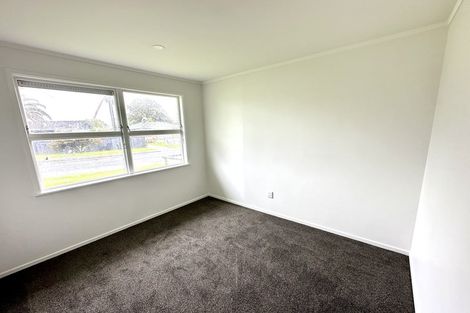 Photo of property in 106 Cargill Street, Papakura, 2110