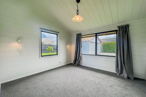 Photo of property in 41 Delamare Road, St Andrews, Hamilton, 3200