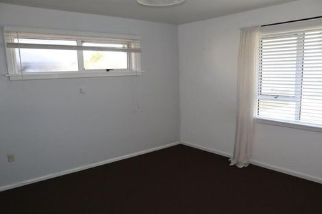 Photo of property in 338 Memorial Avenue, Burnside, Christchurch, 8053