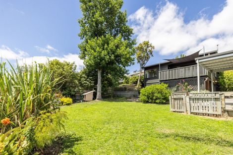 Photo of property in 31 Tauroa Road, Havelock North, 4130