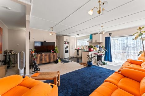 Photo of property in 36 Barrys Road, Glendene, Auckland, 0602