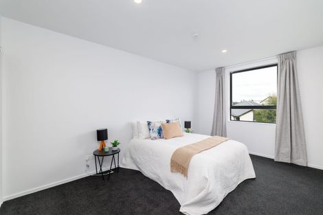 Photo of property in 11 Malaga Crescent, Harewood, Christchurch, 8051