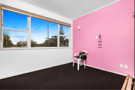 Photo of property in 127 Rowandale Avenue, Manurewa, Auckland, 2102