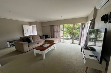 Photo of property in 3/68 Takutai Avenue, Half Moon Bay, Auckland, 2012