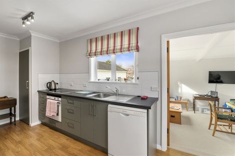 Photo of property in 16 Gardener Street, Levin, 5510